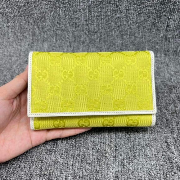 100% Authentic Gucci GG Trifold Wallet - Picture 1 of 12
